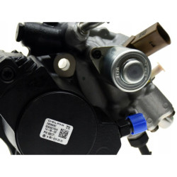 POMPA WTRYSKOWA NISSAN MERC 16700HG00A 16700HG00B A6510702301 A6510700900
