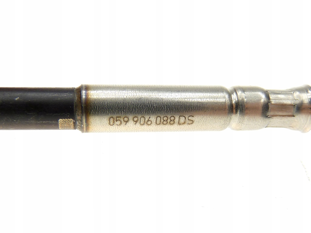 059906088DS_2.jpg