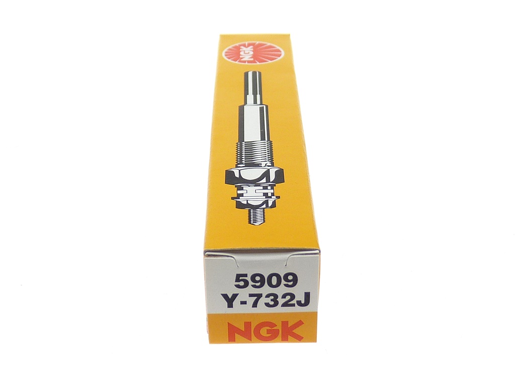 Y-732J_1.jpg